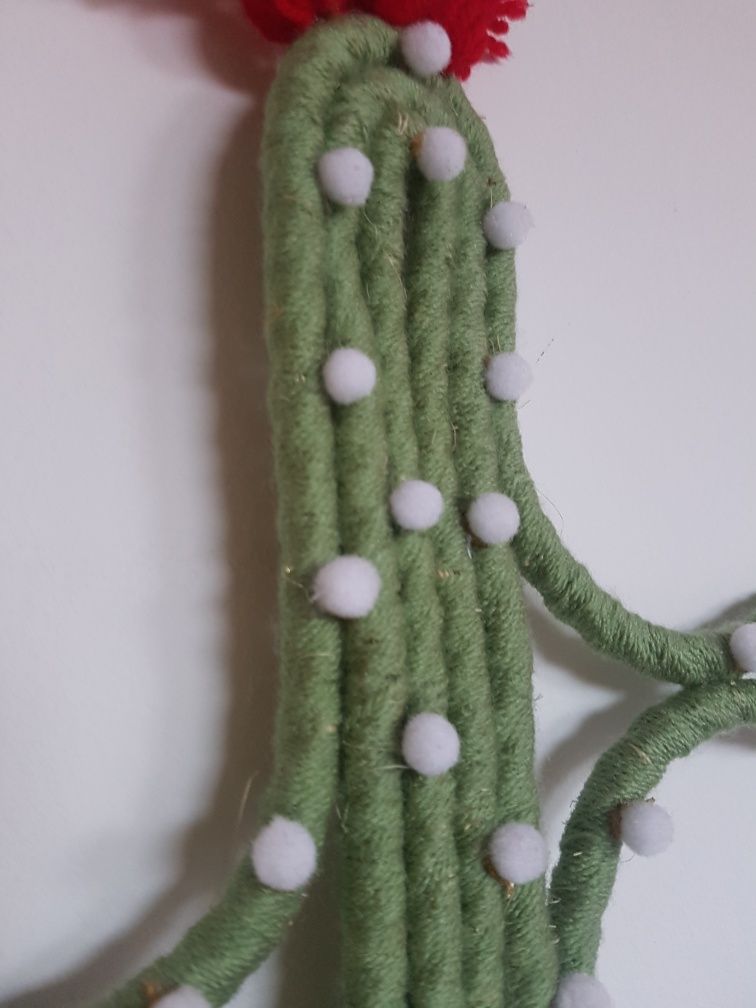 Kaktus zawieszka sznurek handmade