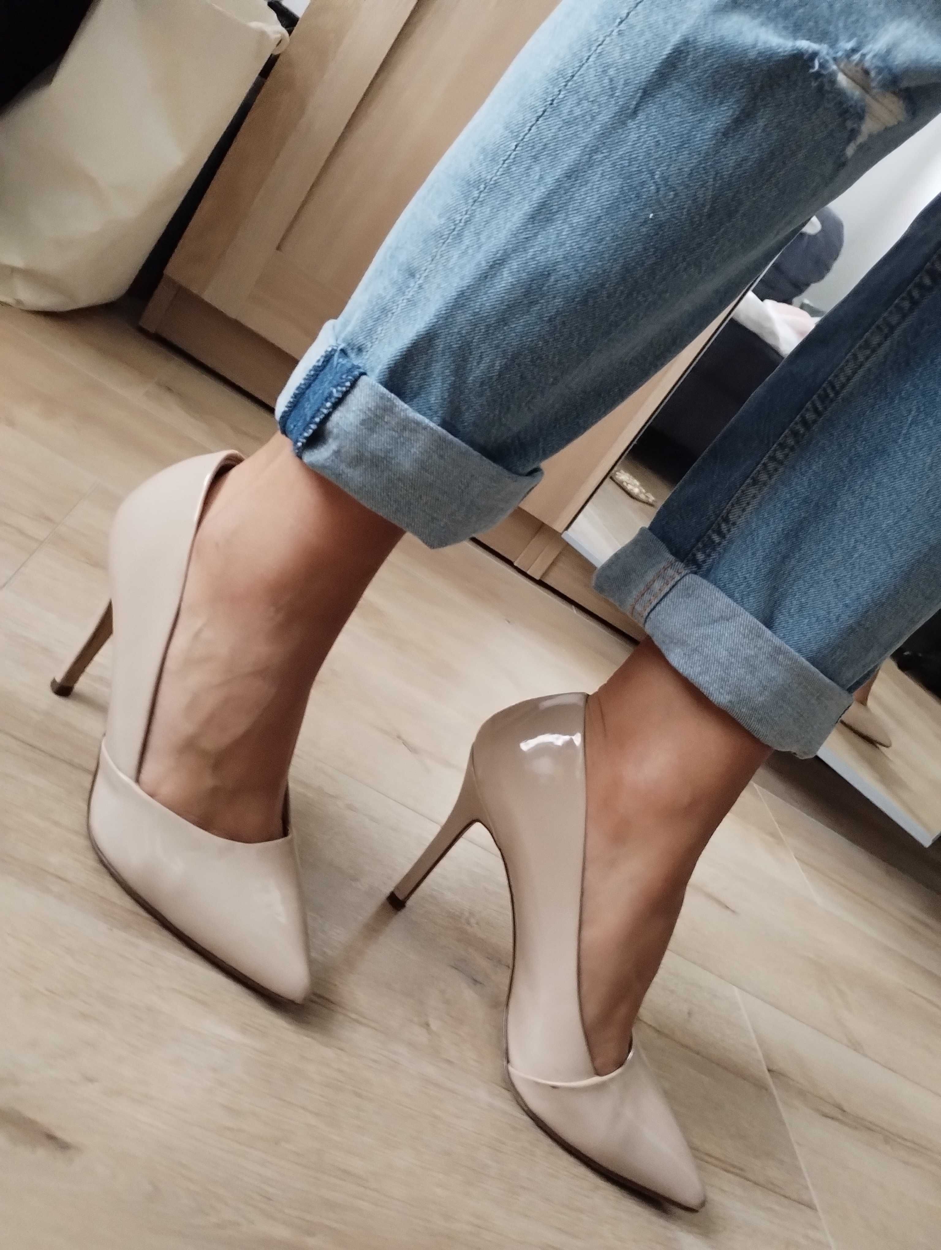 Buty szpilki czółenka Graceland Deichmann rozm. 37