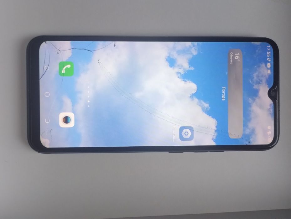 Телефон Tecno spark 6