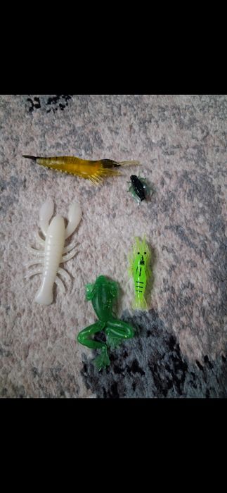 Zestaw Przynęt Gumowych do Wędkowania: Rak, Żaba, Krewetka