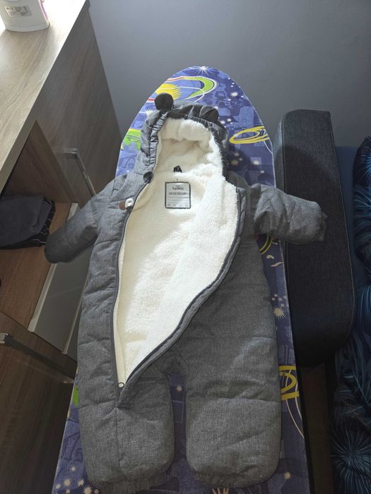 Kombinezon niemowlecy r. 68/74