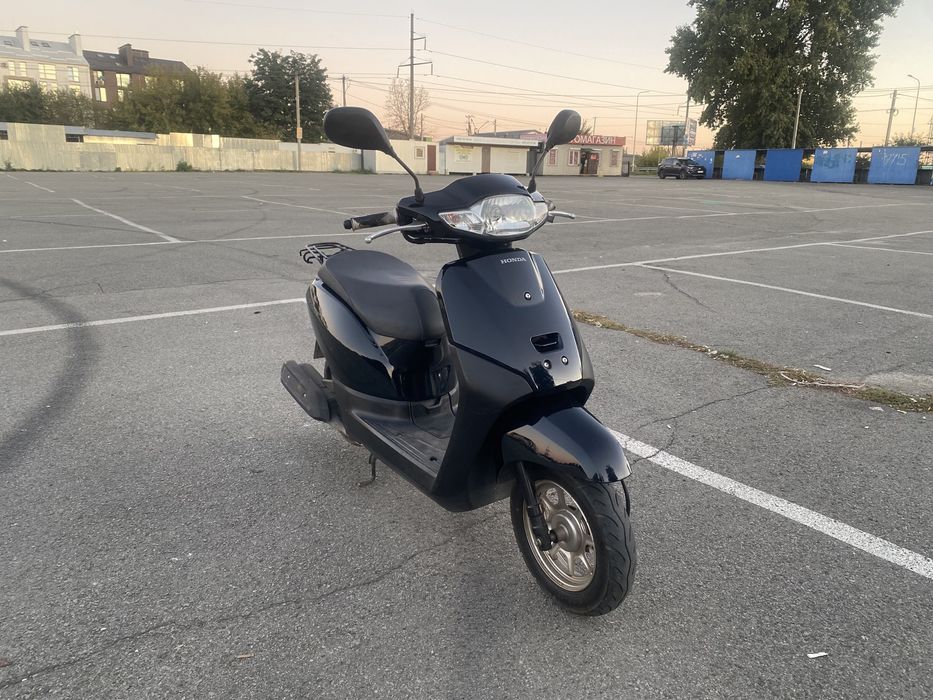 Скутер HONDA Tact AF75