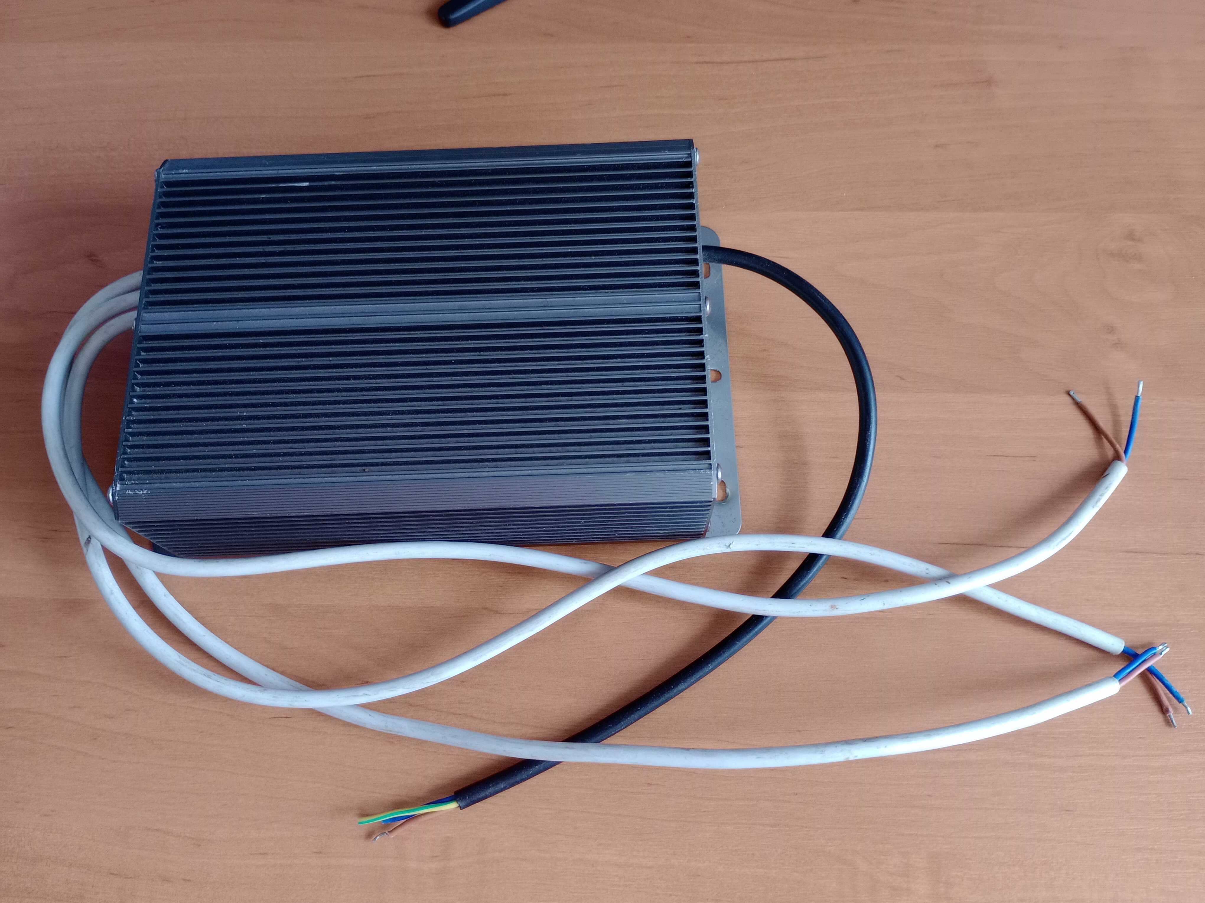 Блок питания Tauras 12V 12,5A 150W