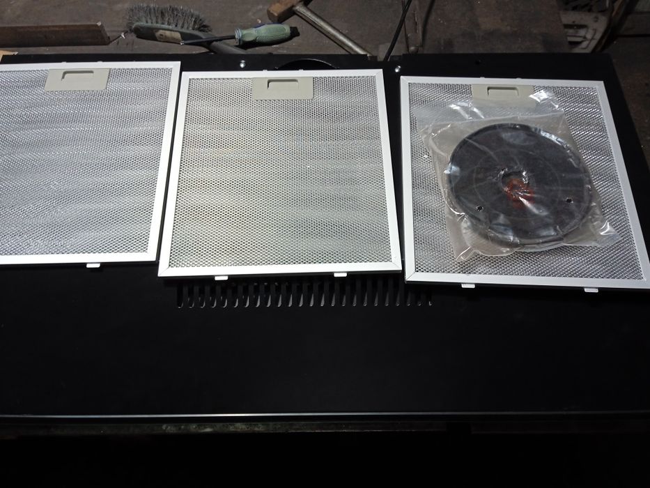 Komplet nowych filtrów okap klarstein aluminiowe i węglowy