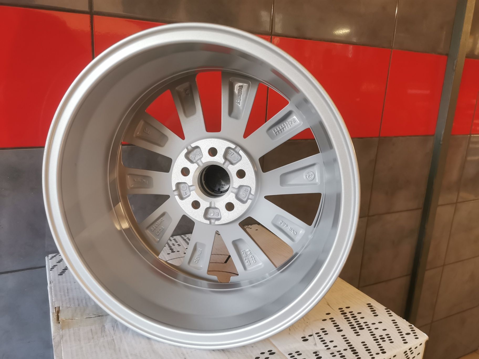 Nowe! Felgi 16" 5x100 Skoda Rapid Fabia Scala