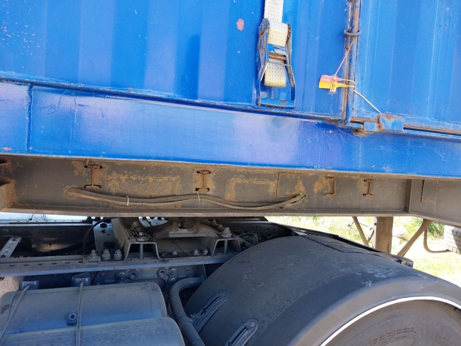 Контейнеровоз напівпричіп Schwarzmueller