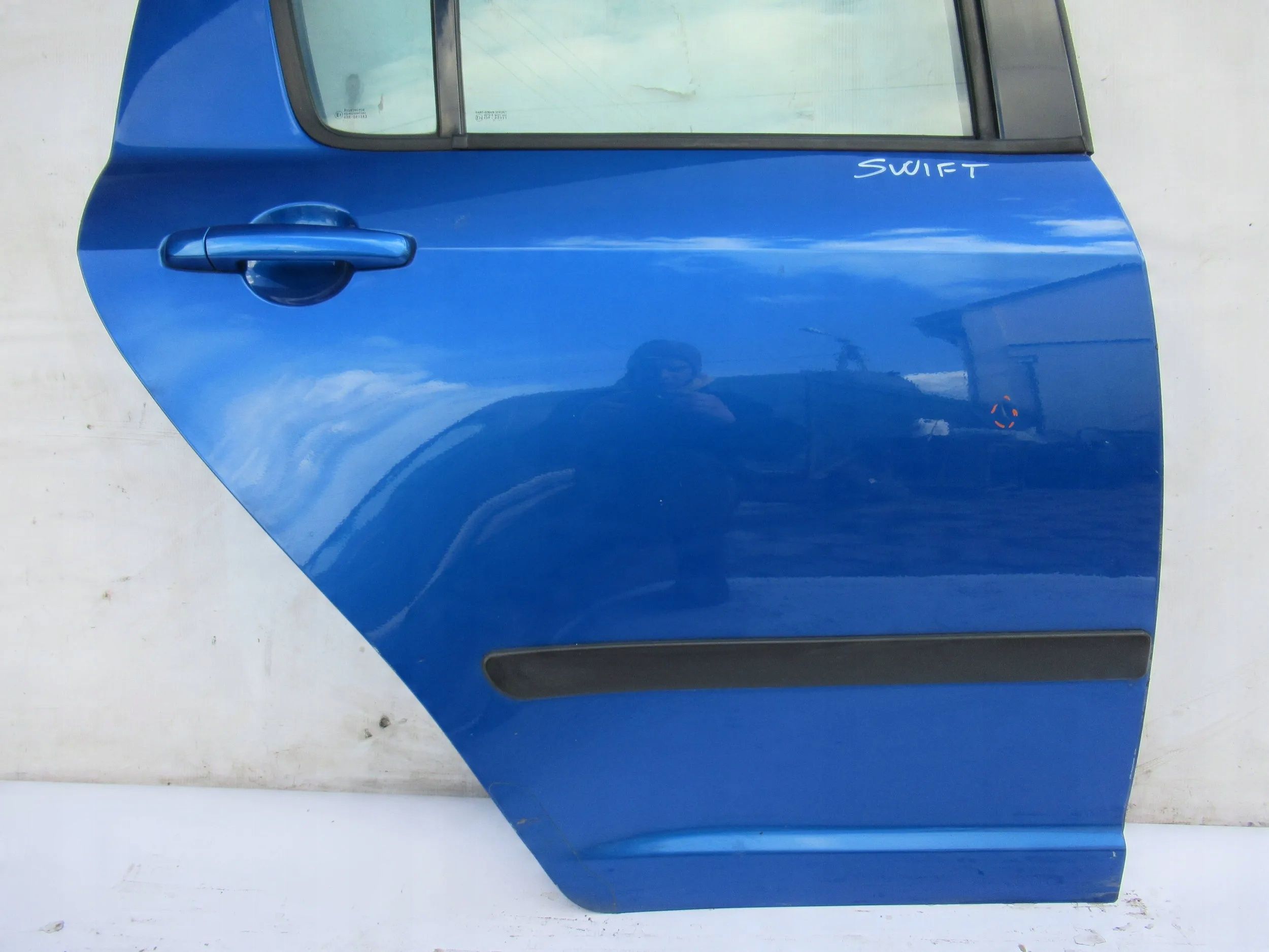 Drzwi tył Tylne Prawe suzuki swift MK6