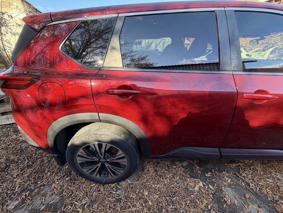 Продам двері Nissan Rogue T33 2021,2022,2023,2024 дверь колір NBL