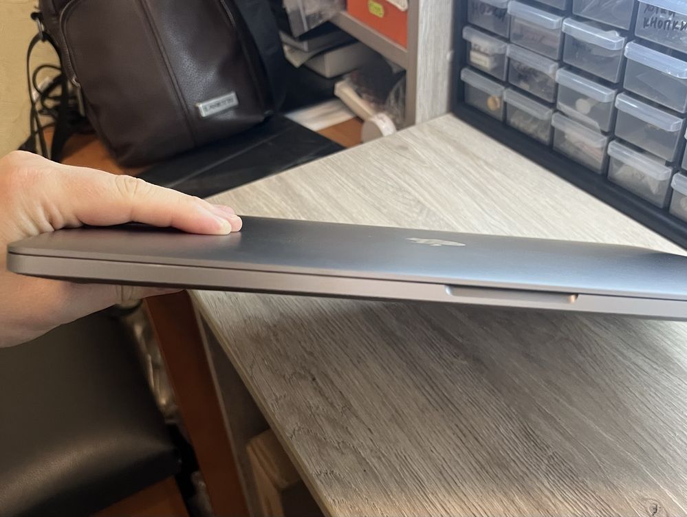 Apple Macbook Pro 16 A2141 i7-2.6GHz 16GB DDR4  512GB SSD