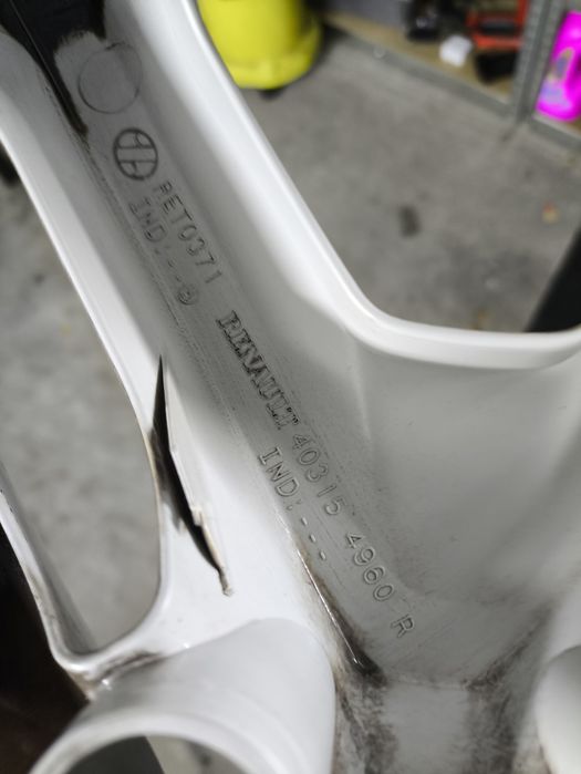 Kołpaki, Dekle KIA R15 super stan!