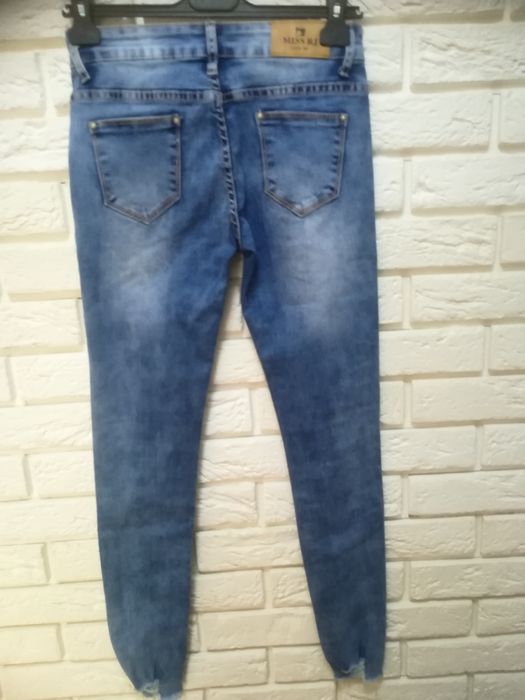 Spodnie jeansowe, przetarcia, perełki, Miss Rj, rozmiar 36/26