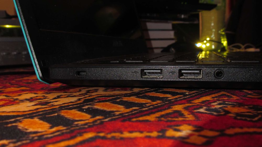 Laptop Gamingowy Asus X570ZD GTX 1050 4GB Ryzen 5 2500U 16GB RAM