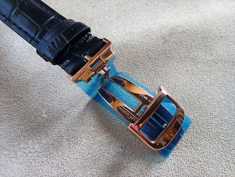 Годинник Jaeger LeCoultre , master 
Механіка з автопідзаводом 
Розміри