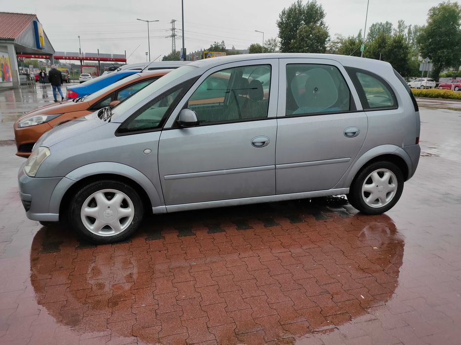 Opel Meriva 1,4; 2006r. uszkodzony