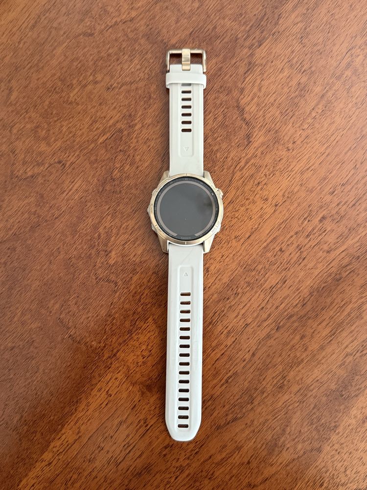 Garmin Fenix 7S Sapphire Solare Gold
