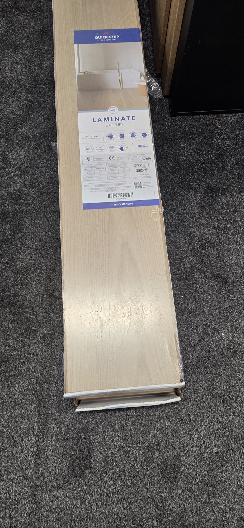 Panele Quick step SIG4750 dąb beżowy lakierowany 5,85m2