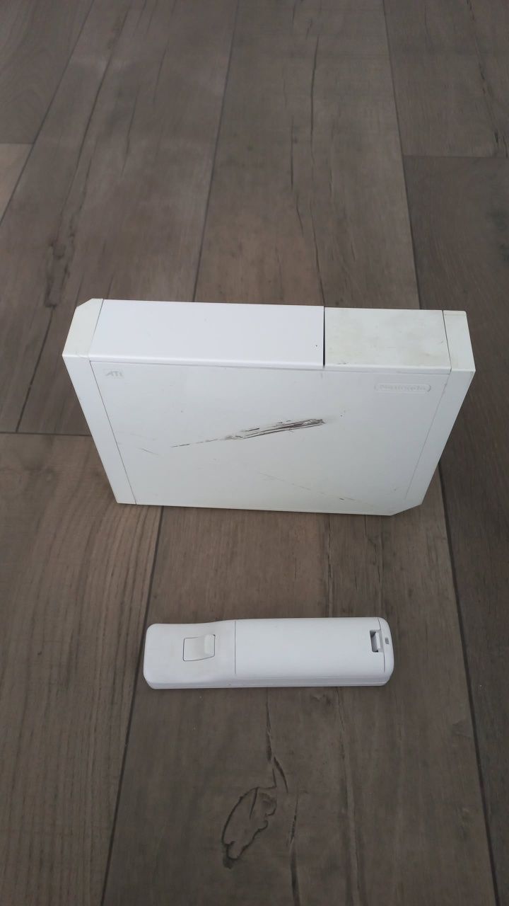 2 Wii + acessórios + jogos