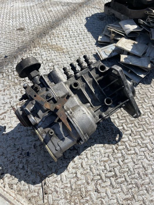 Тнвд Mercedes Sprinter vito 2.3 om601