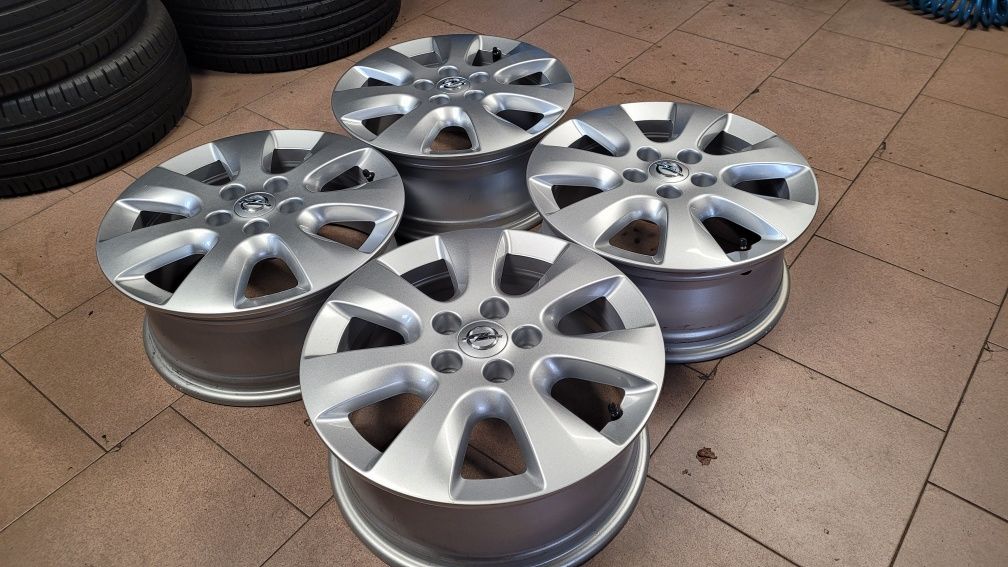 Nowe Felgi aluminiowe Oryginalne Opel Astra L 5x108