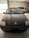 Vendo renault clio II 1.2  Ano 1999