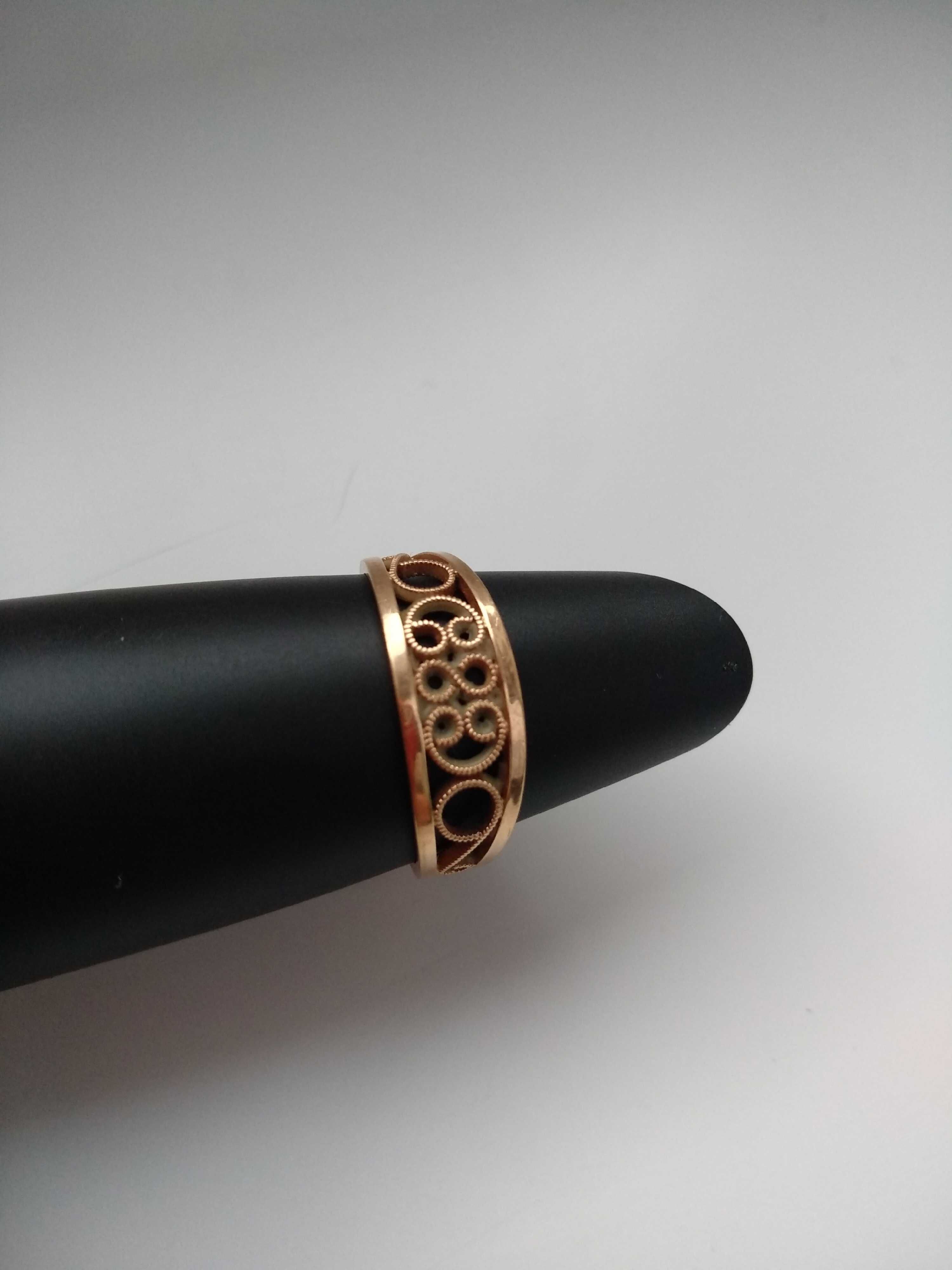 Pierścionek złoty 585 ażurowy filigran obrączka handmade