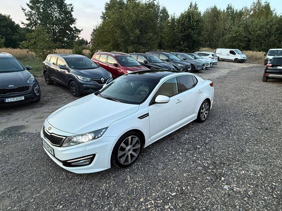 Kia Optima Najbogatsza wersja , kamera navi, dach panoramiczny szyberdach skóra