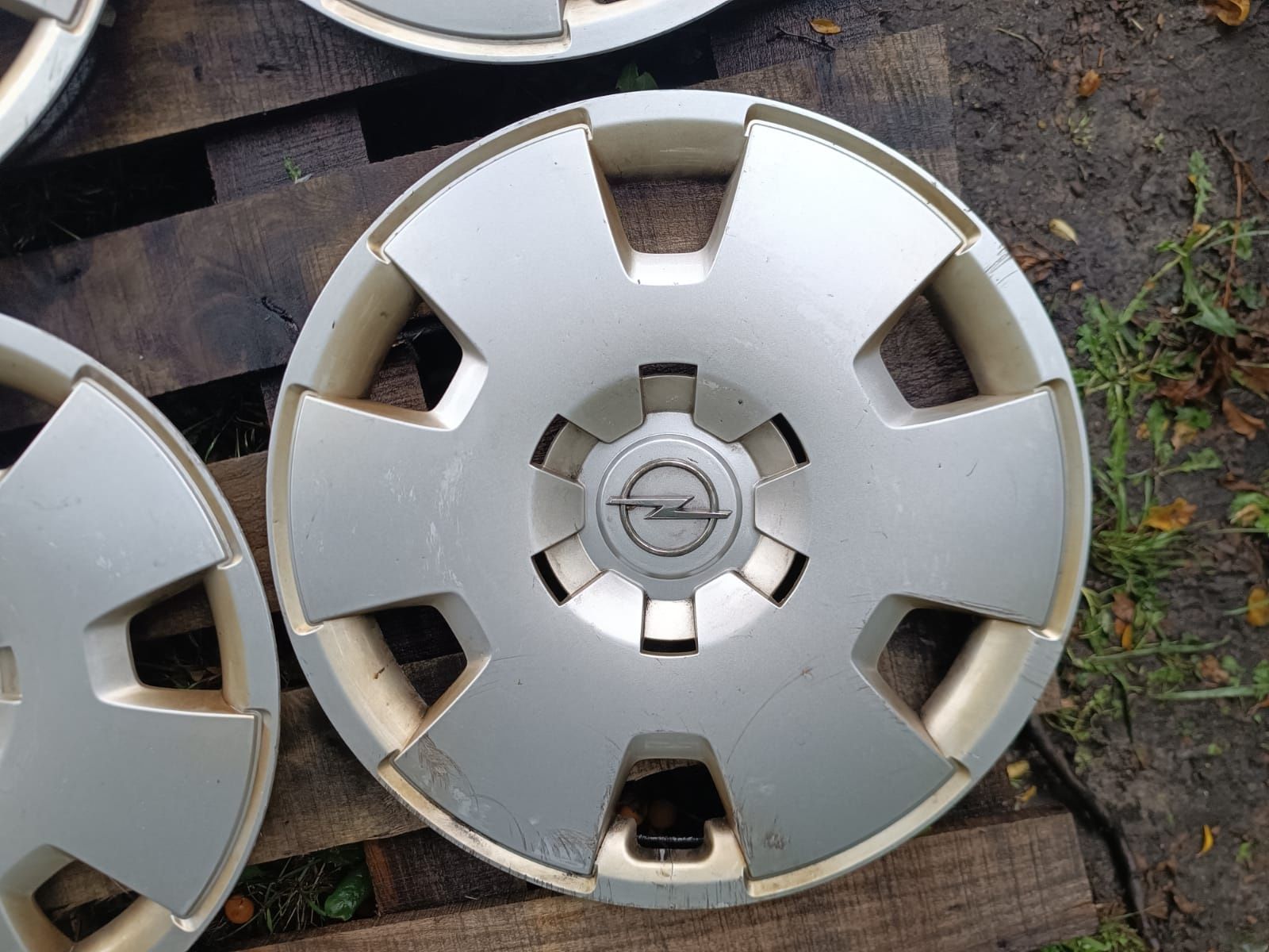 Kołpaki 16 Opel Astra Vectra Zafira Signum Combo Corsa Meriva Vivaro