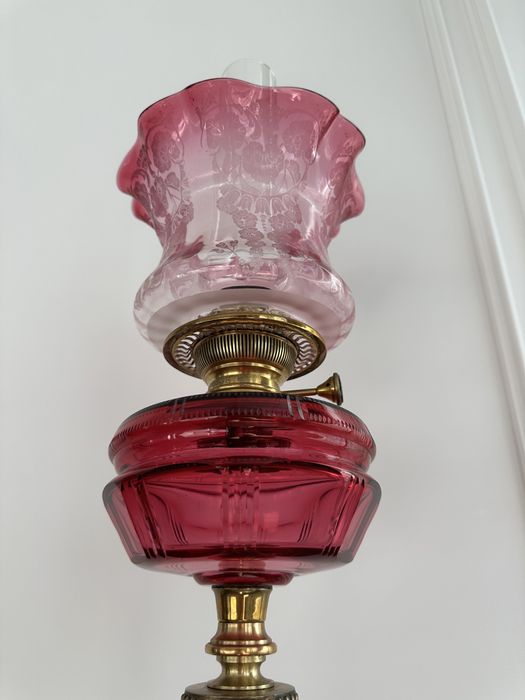 Старинная керосиновая лампа.Франция 19в.