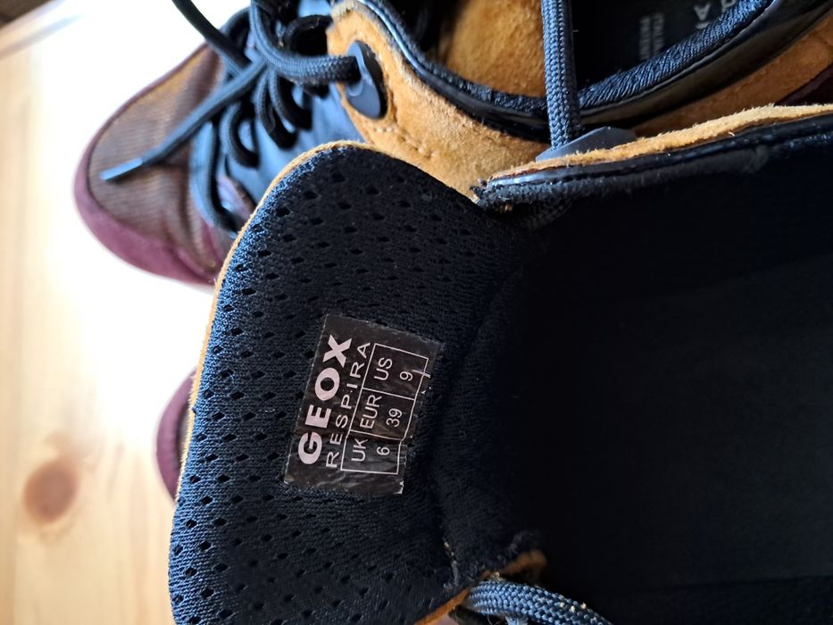 Кросівки, Geox. 38-39