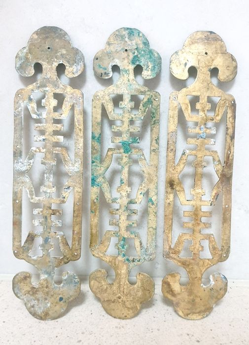 3 lindas antigas ferragens de mobília asiática em latão