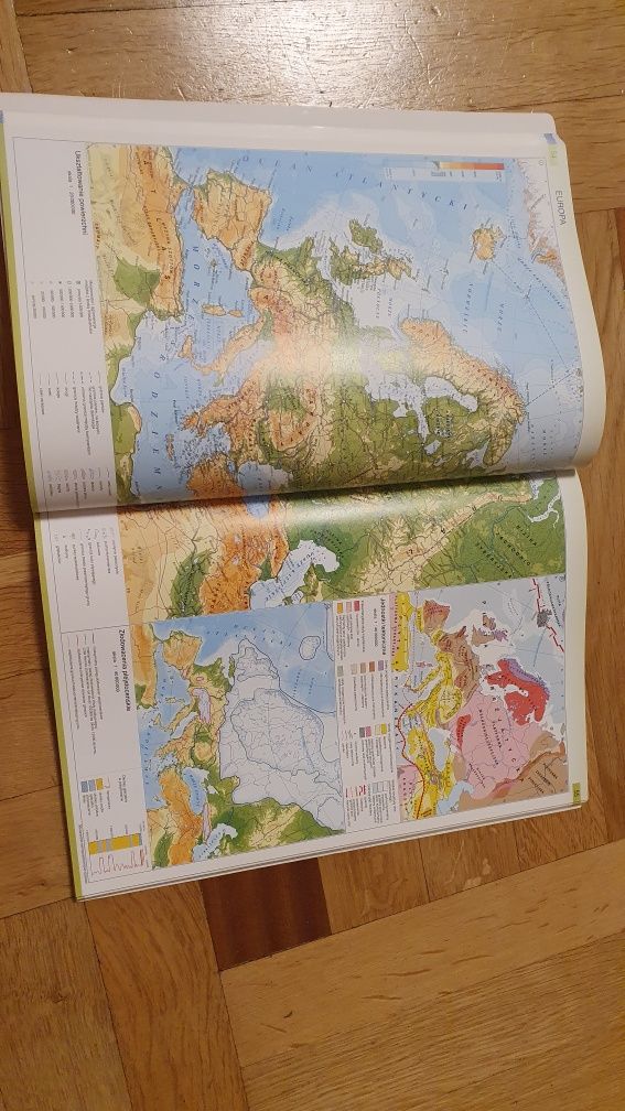 Atlas geograficzny Polska, kontynenty świat, szkoła podstawowa