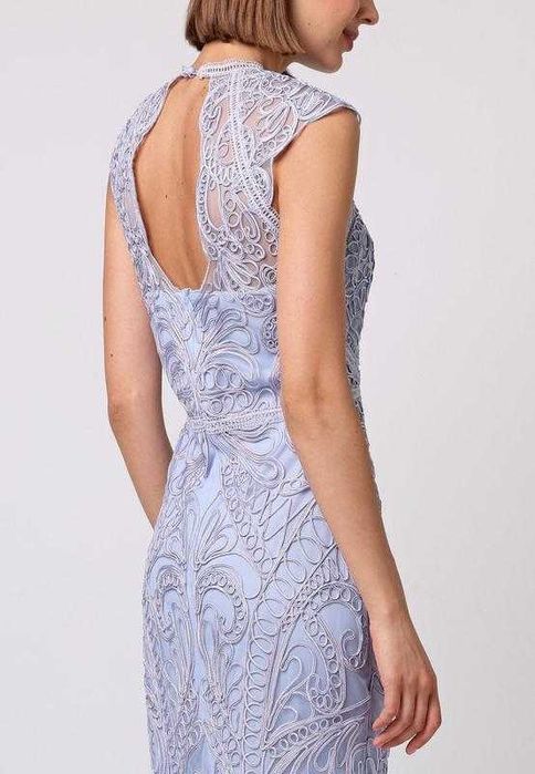 Вечірня мереживна сукня 46 розмір міді нова