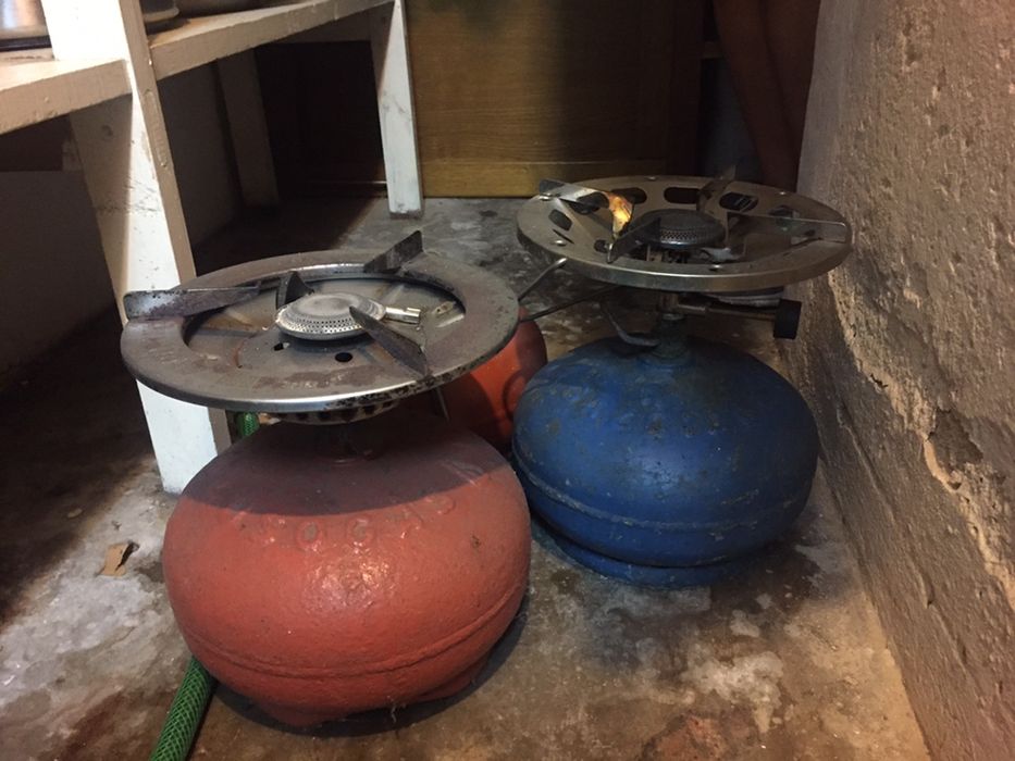 Fogão e botijas a gás