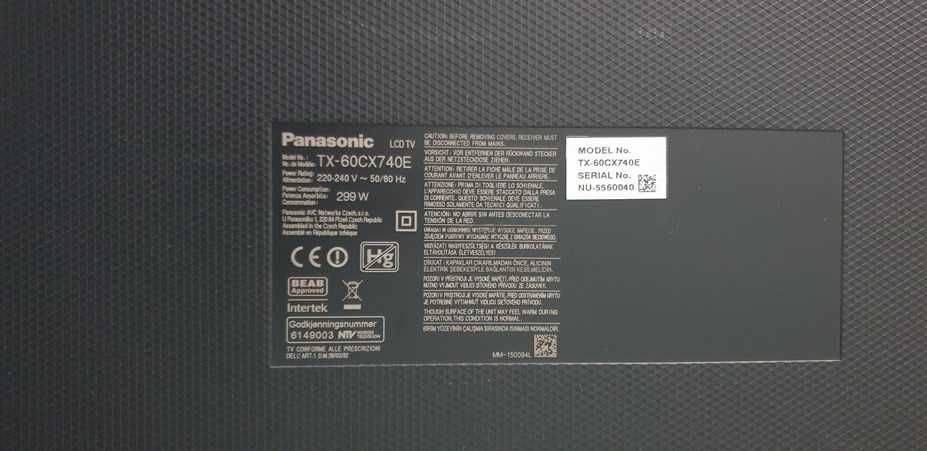 Panasonic TX60CX740E Smart DVBT2