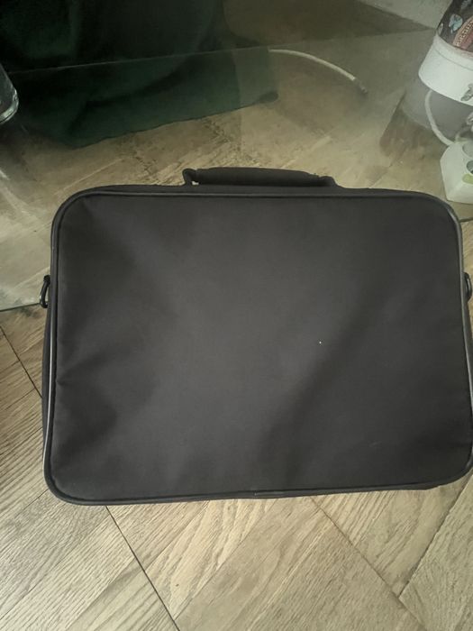Чехол- сумка для ноутбука. Новая.