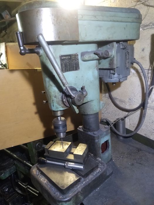 Настільносвердлильний