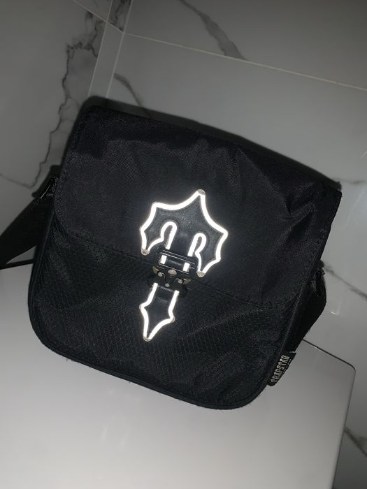 Trapstar reflective bag