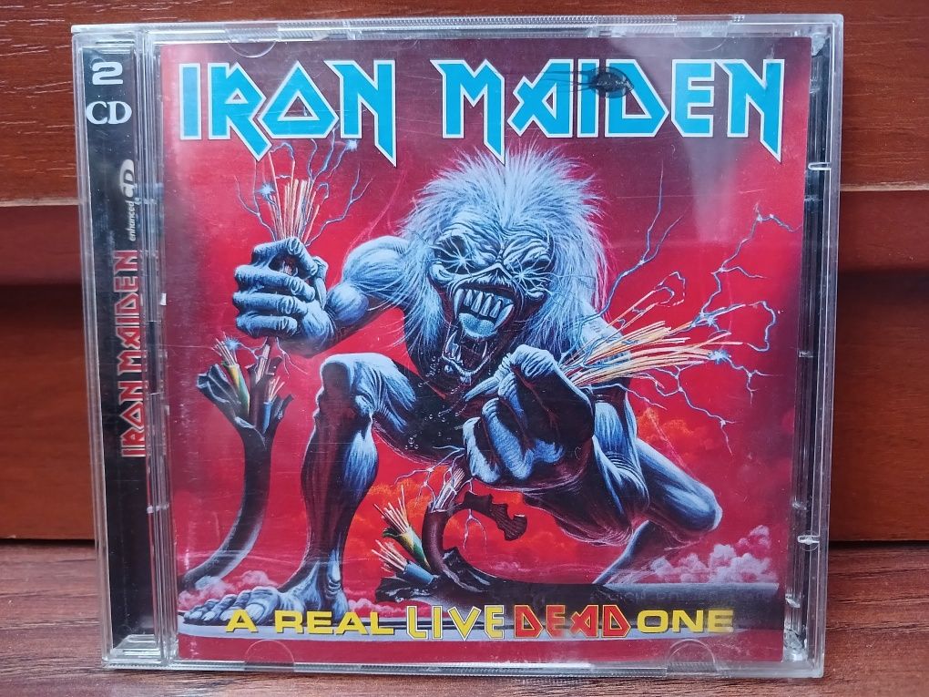 Iron Maiden фирменный