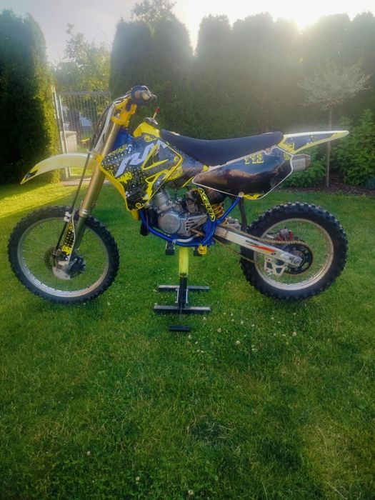 Suzuki RM 85 2t.