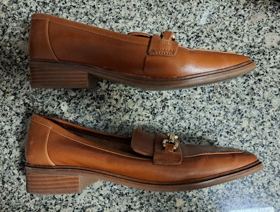 Sapatos Aldo em pele