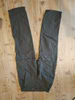 Sprzedam spodnie/spodenki turystyczne Quechua MH150 stan bdb