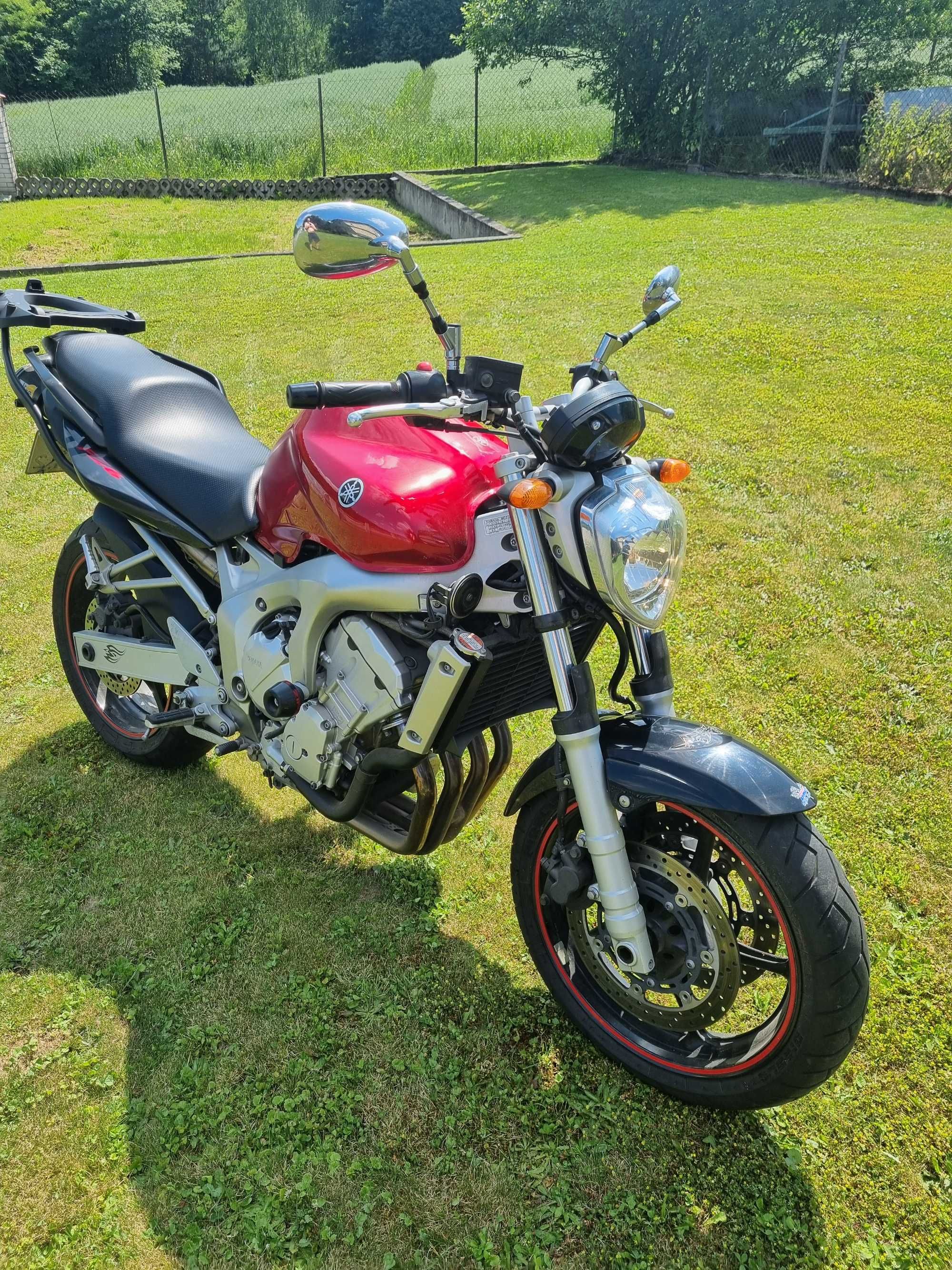 Yamaha FZ6N 2004