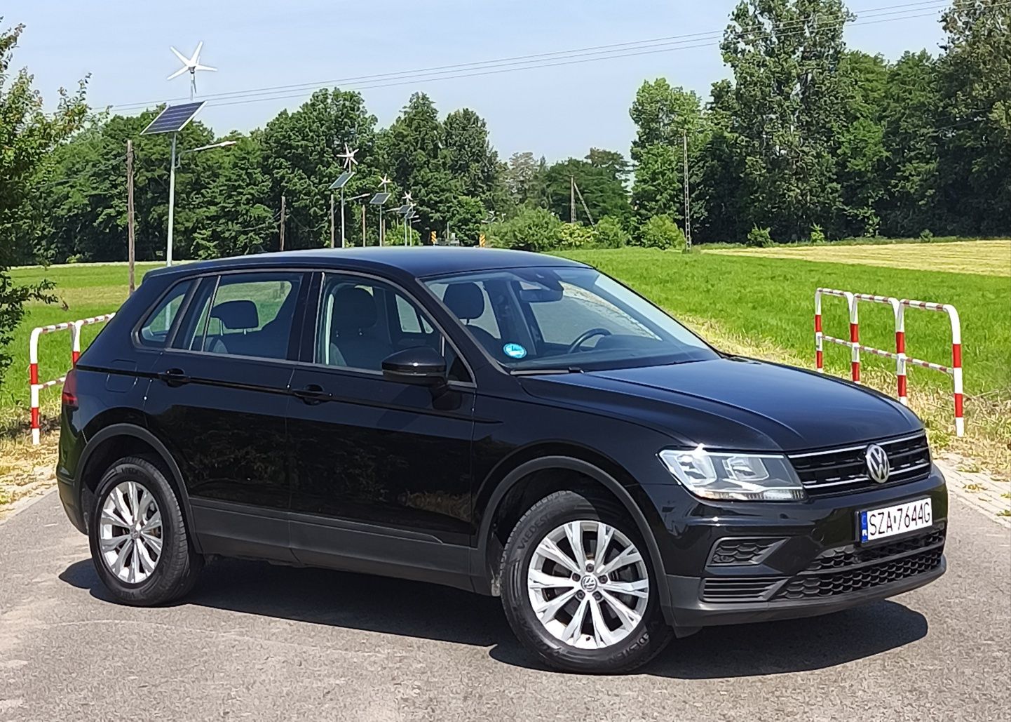 Volkswagen VW Tiguan 4motion manual asystent pasa 150km żeglowanie