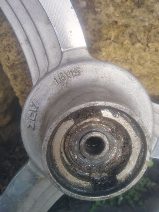 Колеса на мото. Литые диски