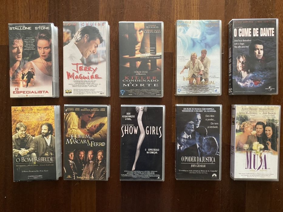 80 Filmes em cassetes VHS - Titanic, ET, Braveheart, Speed, Seven, etc