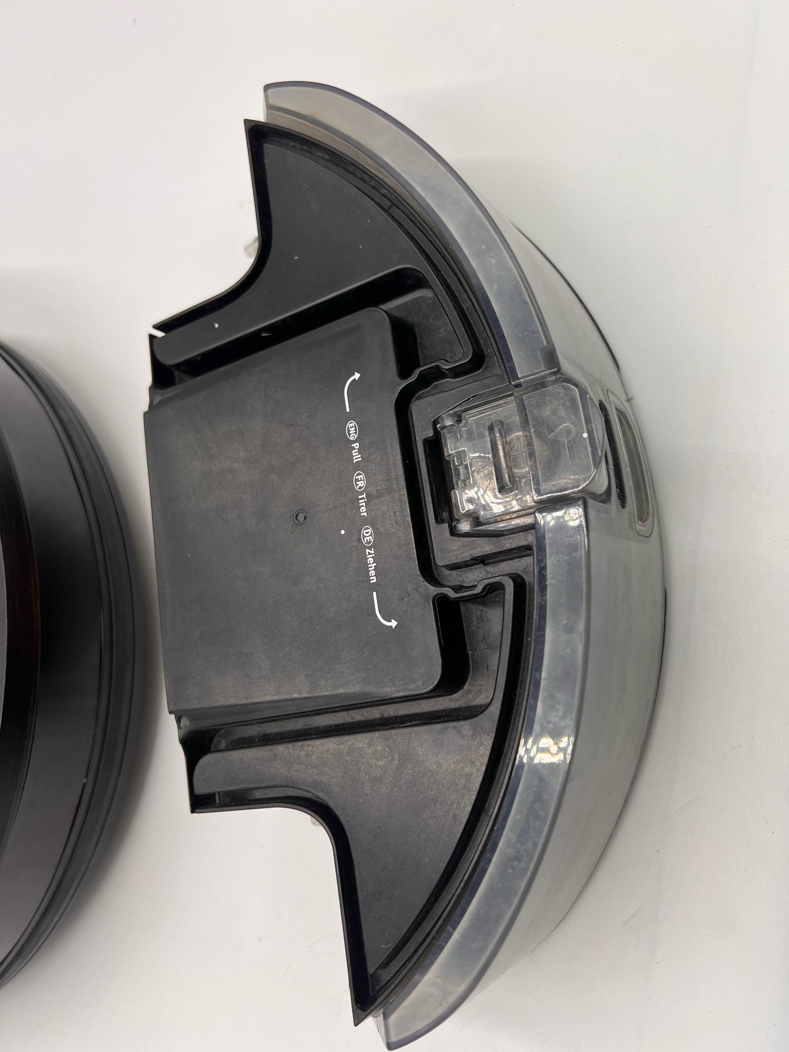 Robot sprzątający Shark RV2600 LFEU czarny