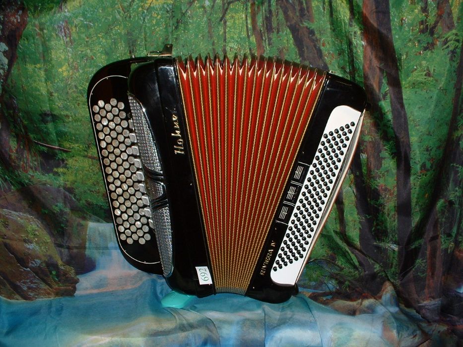 Acordeao Avenda R, N.692