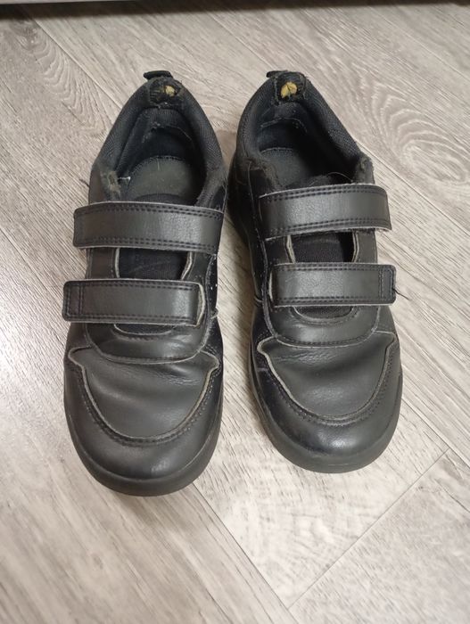 Шкіряні кросівки Adidas  на хлопчика