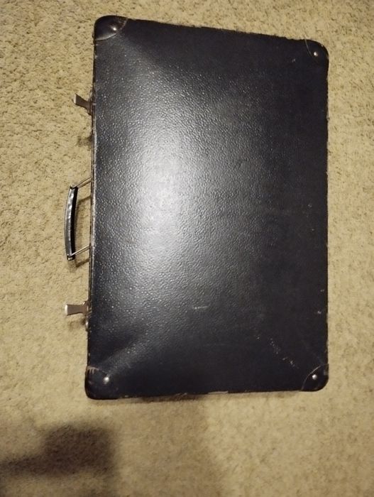 Walizka torba podróżna sprawna lata 50/60 PRL rekwizyt