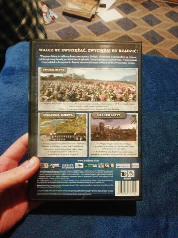 Medieval II Total War PC wersja pudełkowa plus Poradnik i planista
